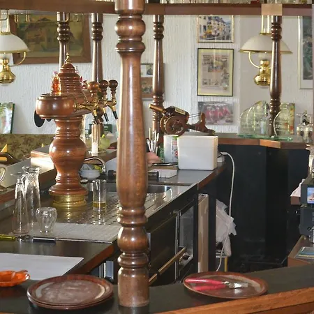 Naumann's & Restaurant Hotell 3*