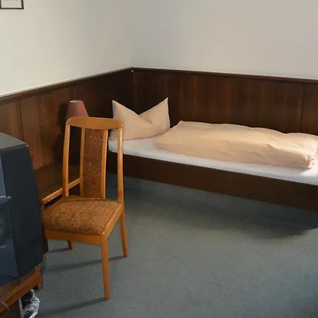 Naumann's & Restaurant 3* Burgstadt