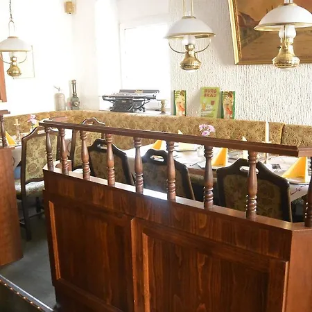 Hotell Naumann's & Restaurant Burgstadt